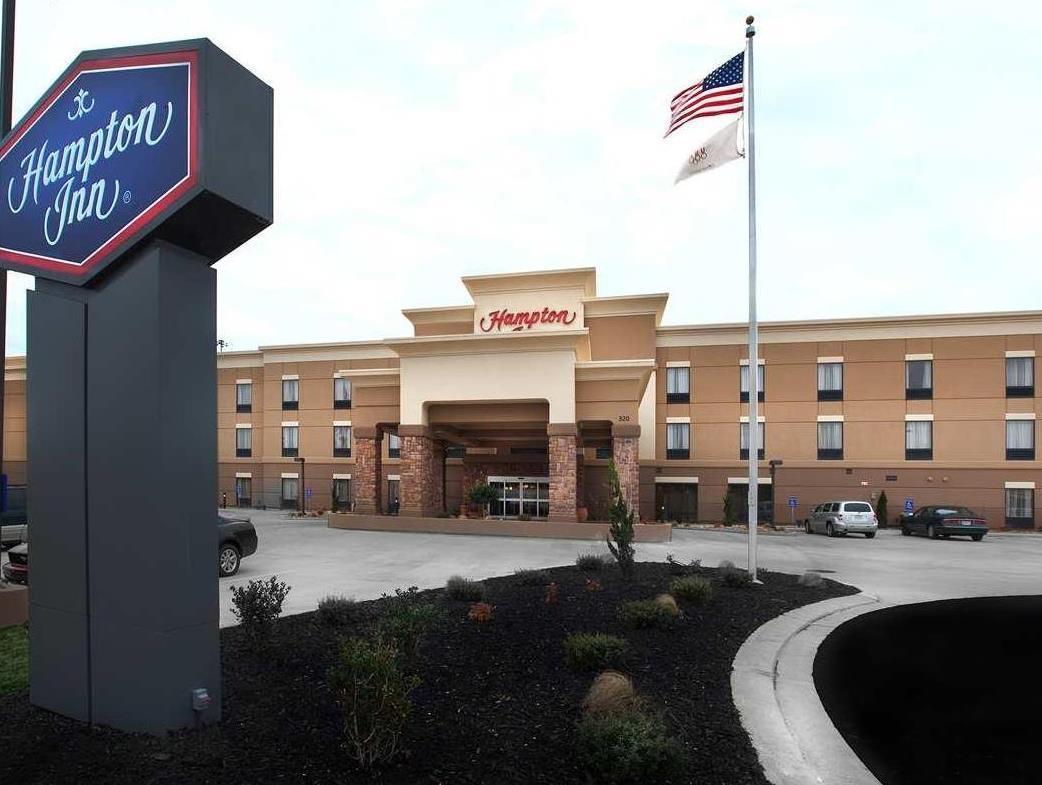 Hampton Inn New Albany Exterior photo