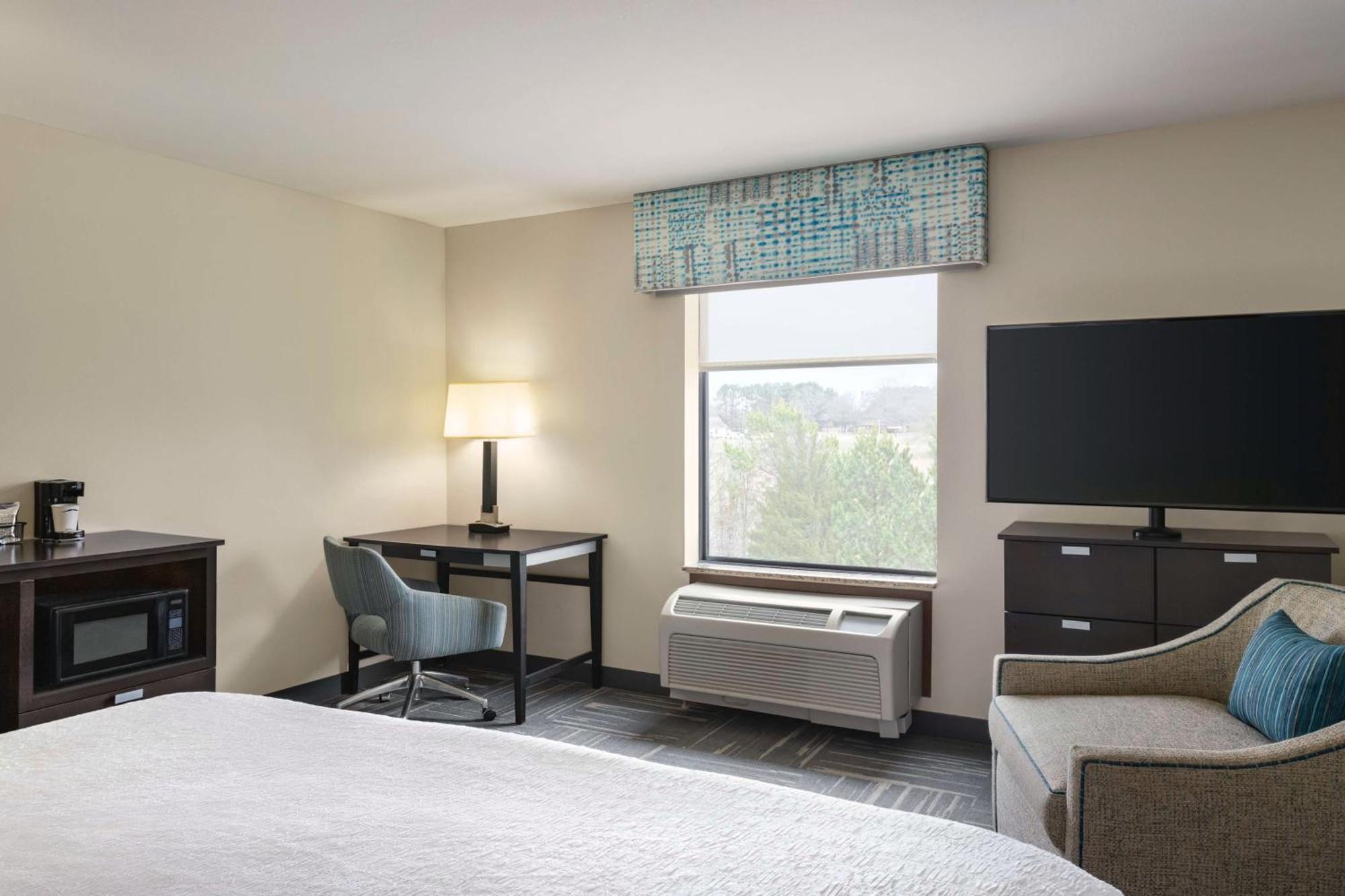 Hampton Inn New Albany Exterior photo